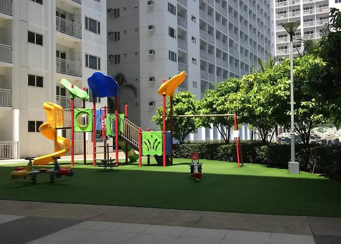 Relax In Pasay Citys Kept Secret - Spacious With Garden View * Manila