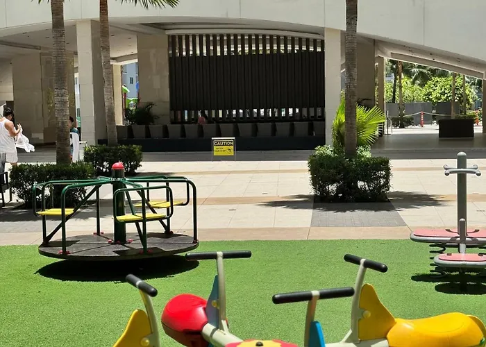 Relax In Pasay Citys Kept Secret - Spacious With Garden View Holiday home *