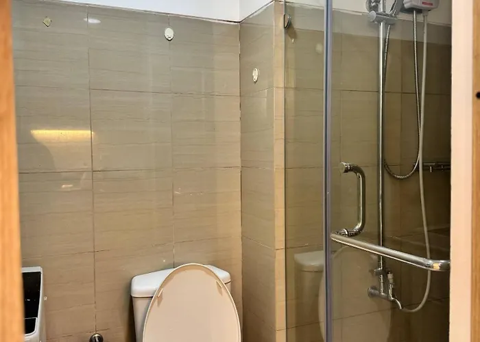 Relax In Pasay Citys Kept Secret - Spacious With Garden View Holiday home *