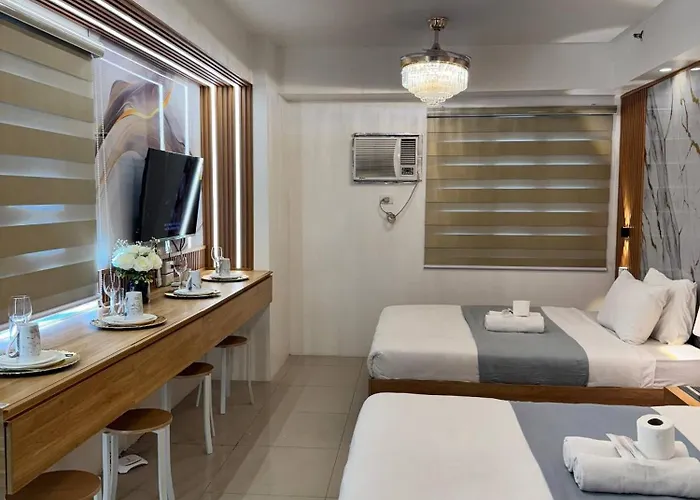 Relax In Pasay Citys Kept Secret - Spacious With Garden View Manila