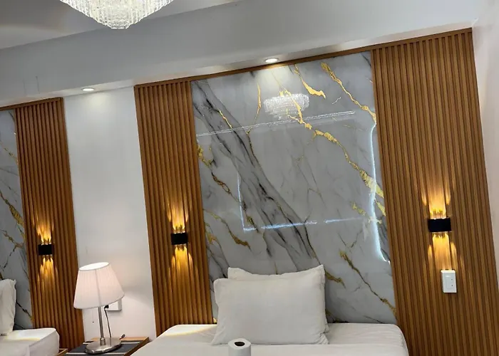 Relax In Pasay Citys Kept Secret - Spacious With Garden View * Manila